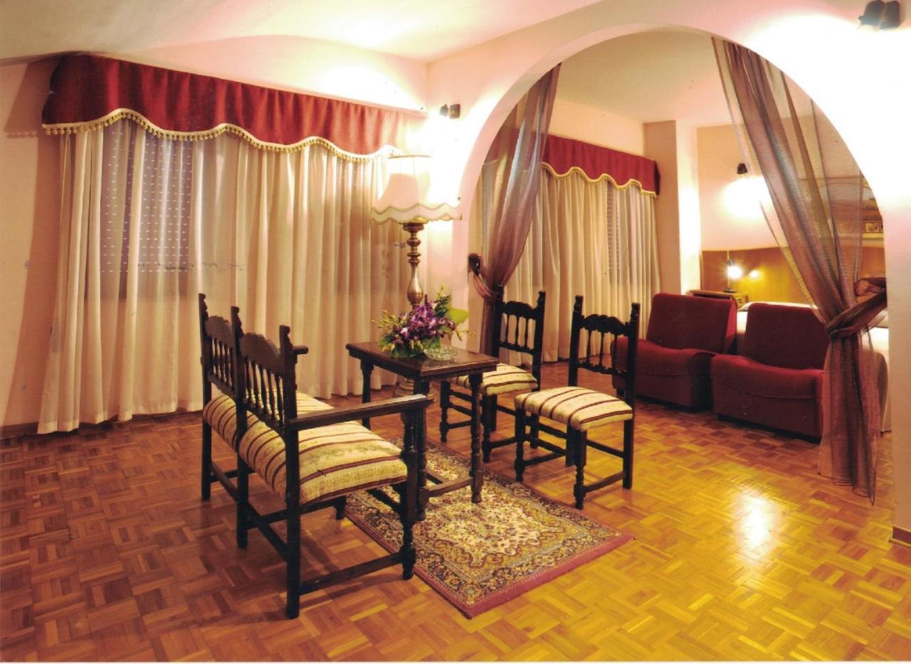 Albergo La Perla Civitella Roveto Kültér fotó